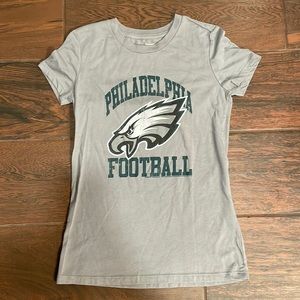 Worn Old Navy Philadelphia Eagles Football shirt Small stain on back see picture